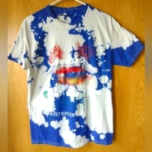 NWOT -Metallica Master Of Puppets T-shirt Size Small